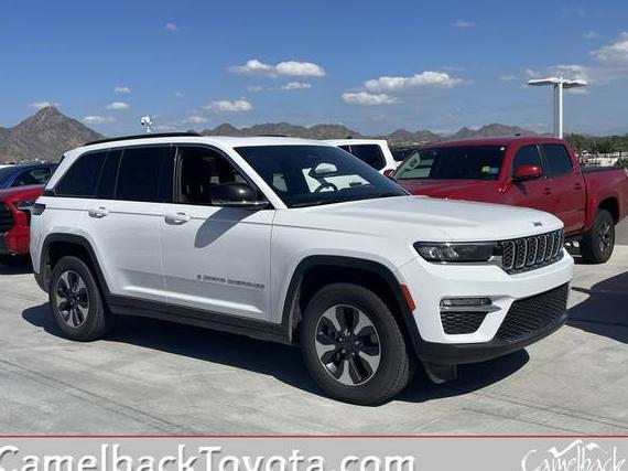 JEEP GRAND CHEROKEE 2024 1C4RJYB68RC117535 image